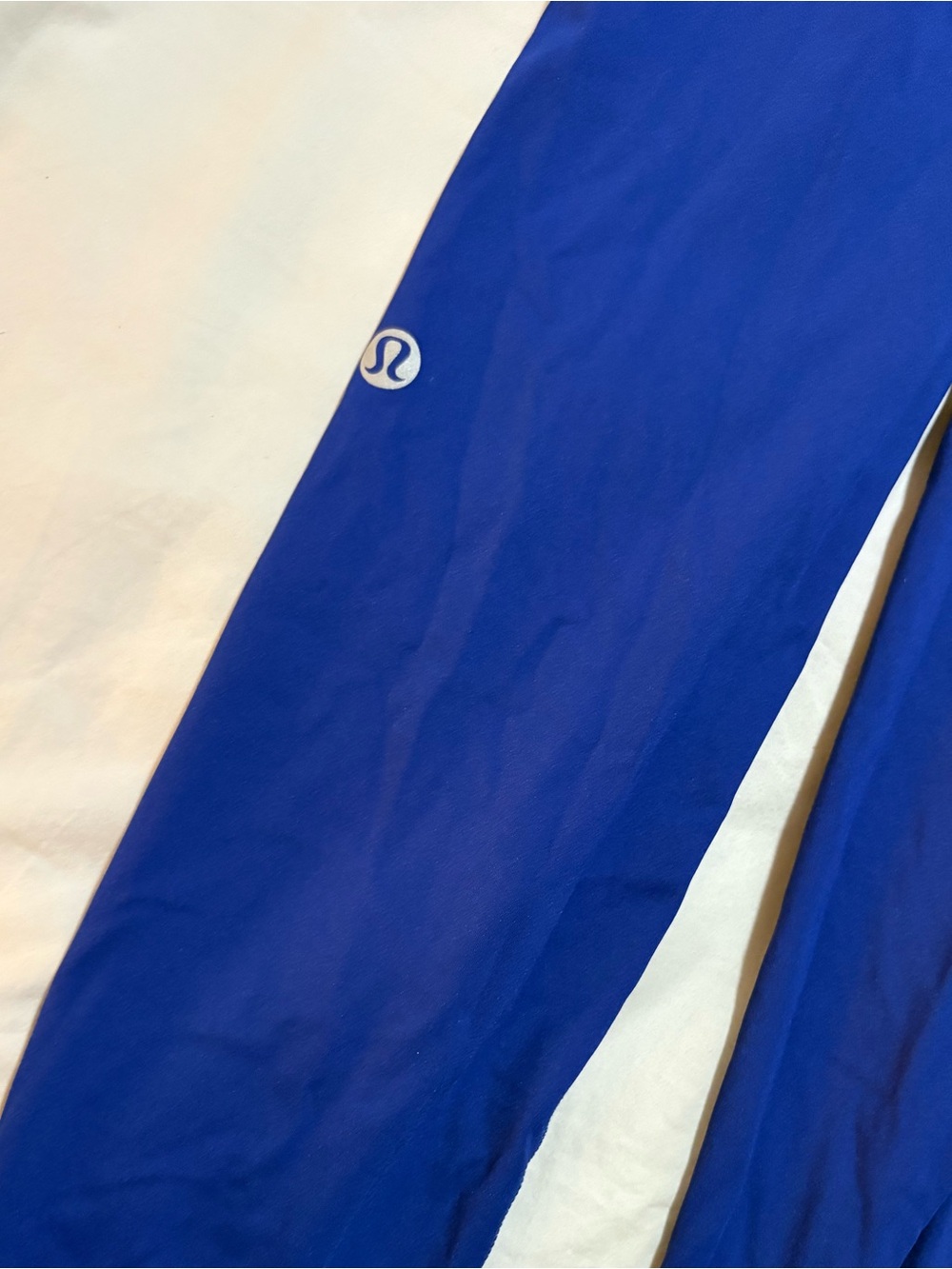 Lululemon Tight Stuff Tight Hero Blue Leggings Size 6 25”